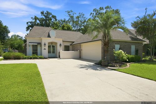 39359 Meadowbrook Ave, Prairieville, LA, 70769-4836 | Card Image