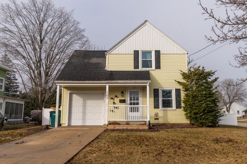 165 N Elmwood Ave, Burlington, WI, 53105-1759 | Card Image