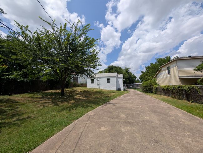 5109 Thurston Rd, House other with 2 bedrooms, 1 bathrooms and null parking in River Oaks TX | Image 4