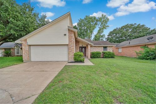 18015 Poppy Trails St, Katy, TX, 77449-4422 | Card Image