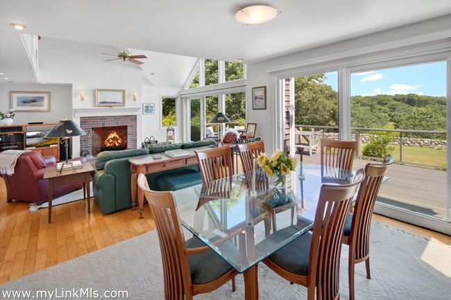 100 Gosnolds Way, House other with 4 bedrooms, 3 bathrooms and null parking in Chilmark MA | Image 22