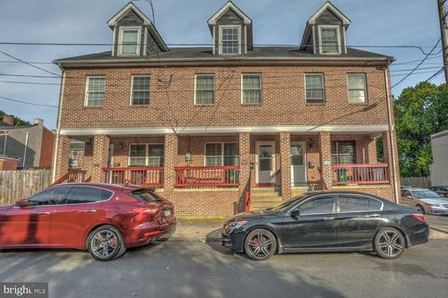 417 Green St, LANCASTER, PA, 17602-4443 | Card Image