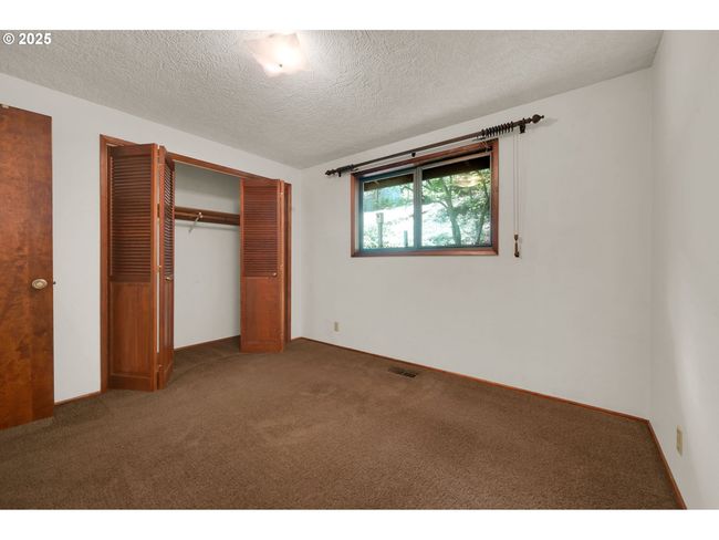 1770 W 28 Th Ave, House other with 3 bedrooms, 2 bathrooms and 2 parking in Eugene OR | Image 30