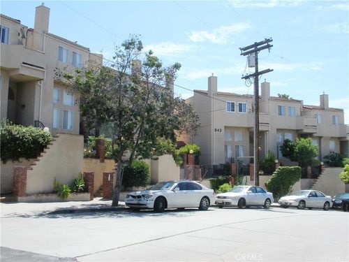 8-943 Figueroa, Los Angeles, CA, 90012 | Card Image