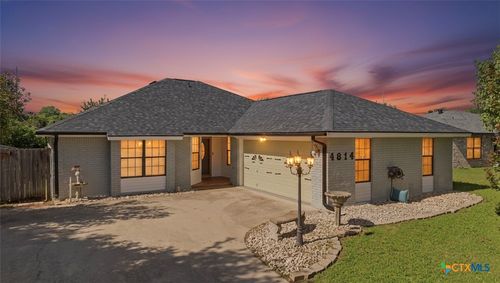 4814 Creekside Dr, Killeen, TX, 76543-4759 | Card Image