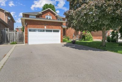 4489 Stonemill Crt, House other with 4 bedrooms, 4 bathrooms and 4 parking in Mississauga ON | Image 1