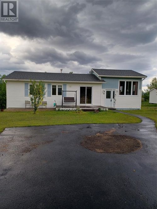 9 Juniper Crescent, Traytown, NL, A0G4K0 | Card Image