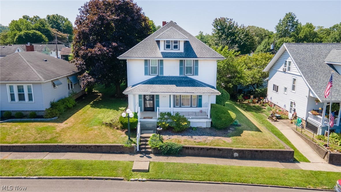 Elm St, Coshocton, OH 43812