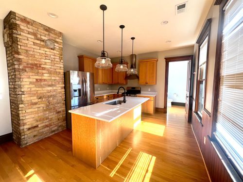 1609 Elliot Ave, Minneapolis, MN, 55404-1621 | Card Image