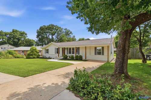 7915 Ensley Drive, Huntsville, AL, 35802 | Card Image
