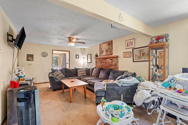 13955 Swallowfield Rd, House other with 3 bedrooms, 2 bathrooms and null parking in Frankfort KY | Image 12