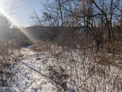 L.9 Mountain View Way, Hoosick, NY, 12090 | Card Image