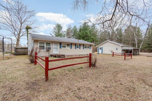 544 Woodby Dr, Beaverton, MI, 48612-9144 | Card Image