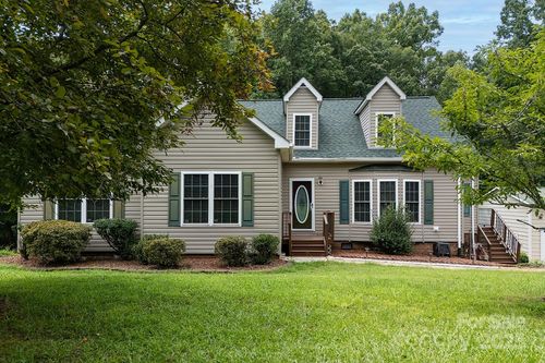 366 Lakehurst Farm Rd, Norwood, NC, 28128-6498 | Card Image
