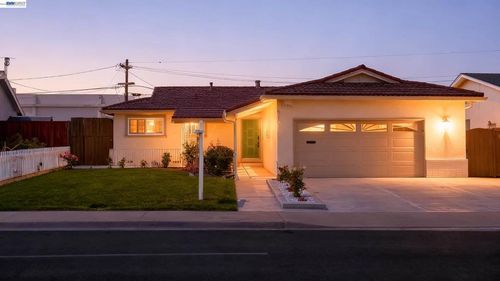 5107 Royal Palm Dr, Fremont, CA, 94538-1041 | Card Image