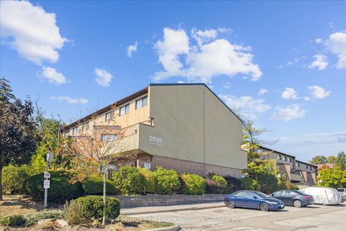 53-2035 S Millway, Mississauga, ON, L5L1R7 | Card Image