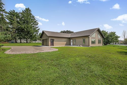 1000 10th Ave Ne, Sauk Rapids, MN, 56379-9657 | Card Image