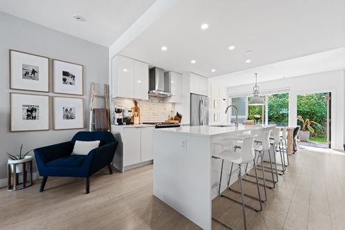 23-3596 Salal Dr, North Vancouver, BC, V7G0A9 | Card Image