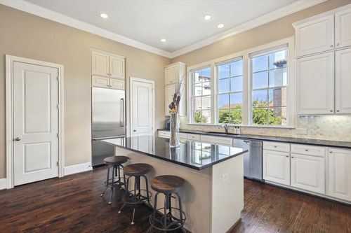 729 Sid Rich Dr, Irving, TX, 75039-0004 | Card Image