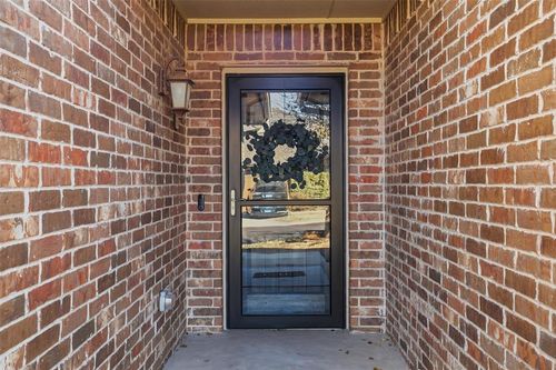 11216 Arbor Lake Dr, Oklahoma City, OK, 73170-4490 | Card Image