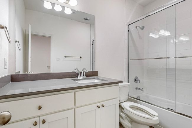 329 Mule Deer Dr, Townhouse with 4 bedrooms, 3 bathrooms and null parking in Little Elm TX | Image 16