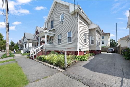 292 California Ave, Providence, RI, 02905-2815 | Card Image