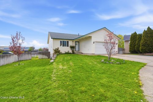 810 E Trinity Ct, Coeur D Alene, ID, 83815-7325 | Card Image