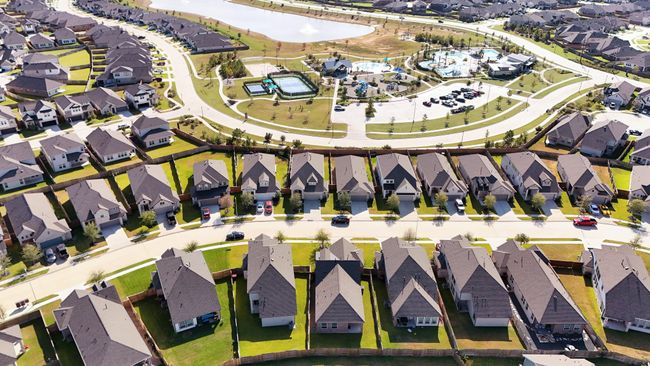 Welcome to Marvida, a vibrant master-planned community designed for connection and convenience, with resort-style amenities, scenic lakes, and a friendly neighborhood atmosphere. | Image 30