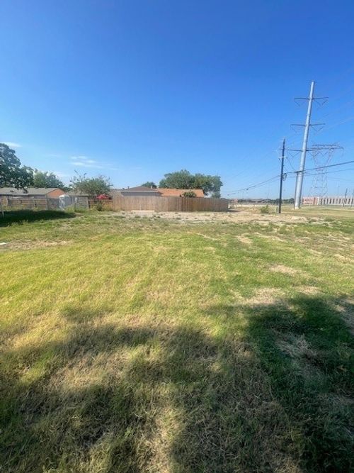 5200 Gibson Dr, The Colony, TX, 75056-1839 | Card Image