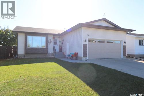 76 Morrison Dr, Yorkton, SK, S3N3Y2 | Card Image