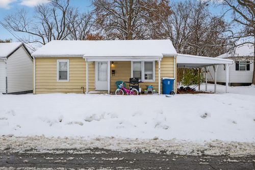 210 James St, Bethalto, IL, 62010-1318 | Card Image