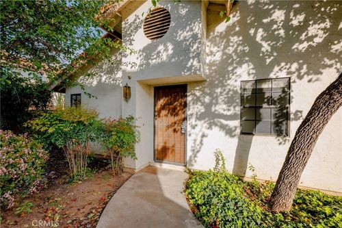unit-217-1651 S Juniper St, Escondido, CA, 92025-6142 | Card Image