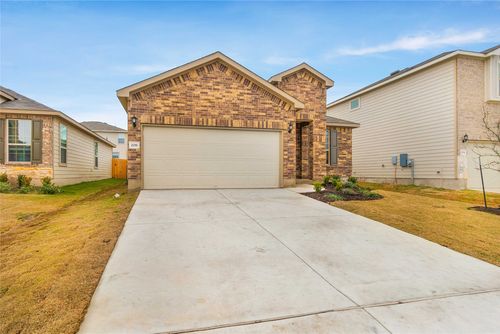 208 Kildeer Pass, Jarrell, TX, 76537-1933 | Card Image
