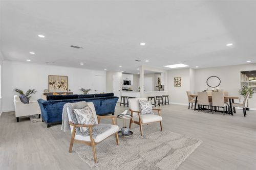 1509 University Dr, Arlington, TX, 76013-1776 | Card Image