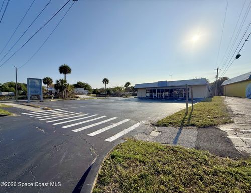 2110 N Courtenay Pkwy, MERRITT ISLAND, FL, 32953-4236 | Card Image
