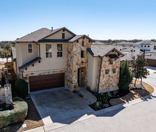 100 Red Rose Dr, Georgetown, TX, 78628-2044 | Card Image
