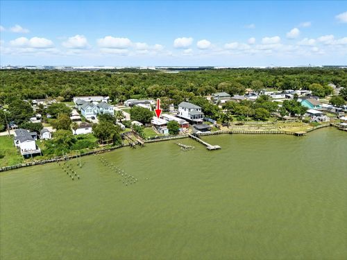 2938 Bay Oaks Harbor Dr, Baytown, TX, 77523-3181 | Card Image