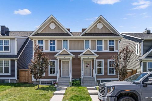 19 Auburn Meadows Heath Se, Calgary, AB, T3M2C8 | Card Image