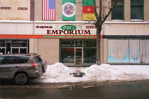 881 5th Ave, New Kensington, PA, 15068-6303 | Card Image