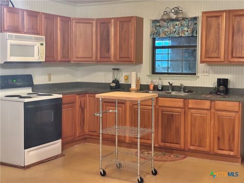 103 Cassie St, Port O Connor, TX, 77982-2144 | Card Image
