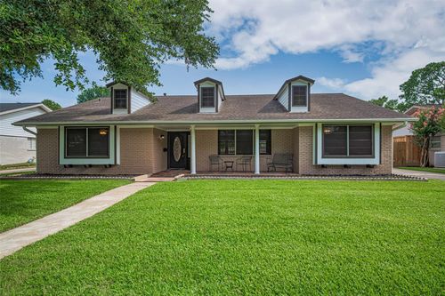 5519 Valkeith Dr, Houston, TX, 77096-4037 | Card Image