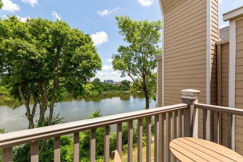 1028 1st Ave N, Nashville, TN, 37201-1056 | Card Image