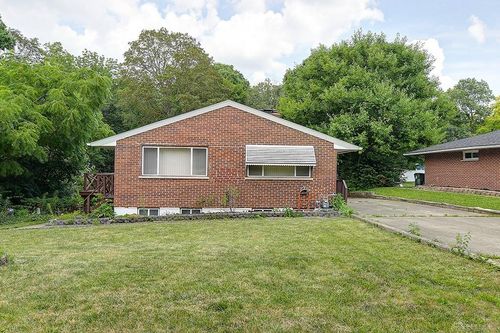 816 Skyview Dr, Dayton, OH, 45449-1637 | Card Image