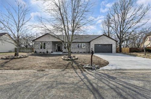 7215 E Ayesbury St, Wichita, KS, 67226-1178 | Card Image