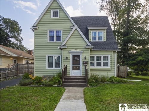 12 Meadow Ln, Jamestown, NY, 14701-2815 | Card Image