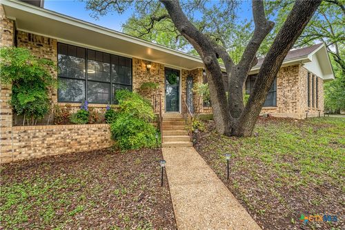 2600 N Beal St, Belton, TX, 76513-1638 | Card Image