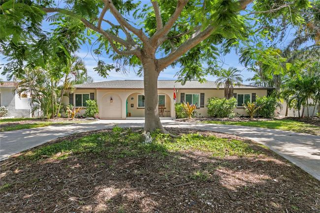 843 37 Th Ave Ne, House other with 3 bedrooms, 2 bathrooms and null parking in ST PETERSBURG FL | Image 31