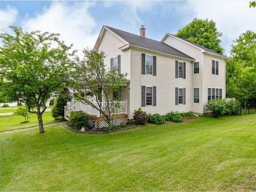 5 Maple St, Fairfax, VT, 05454-9684 | Card Image