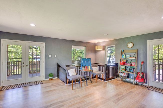 7110 Apache Cir, House other with 2 bedrooms, 1 bathrooms and null parking in Mabank TX | Image 4