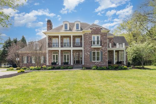 105 Alpine Ct, Franklin, TN, 37069-6551 | Card Image